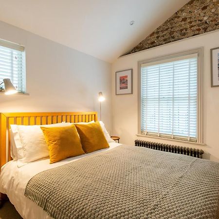 Beautiful, Central, 3 Min Walk From Beach, 2 King Doubles Brighton Екстер'єр фото