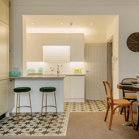 Beautiful, Central, 3 Min Walk From Beach, 2 King Doubles Brighton Екстер'єр фото