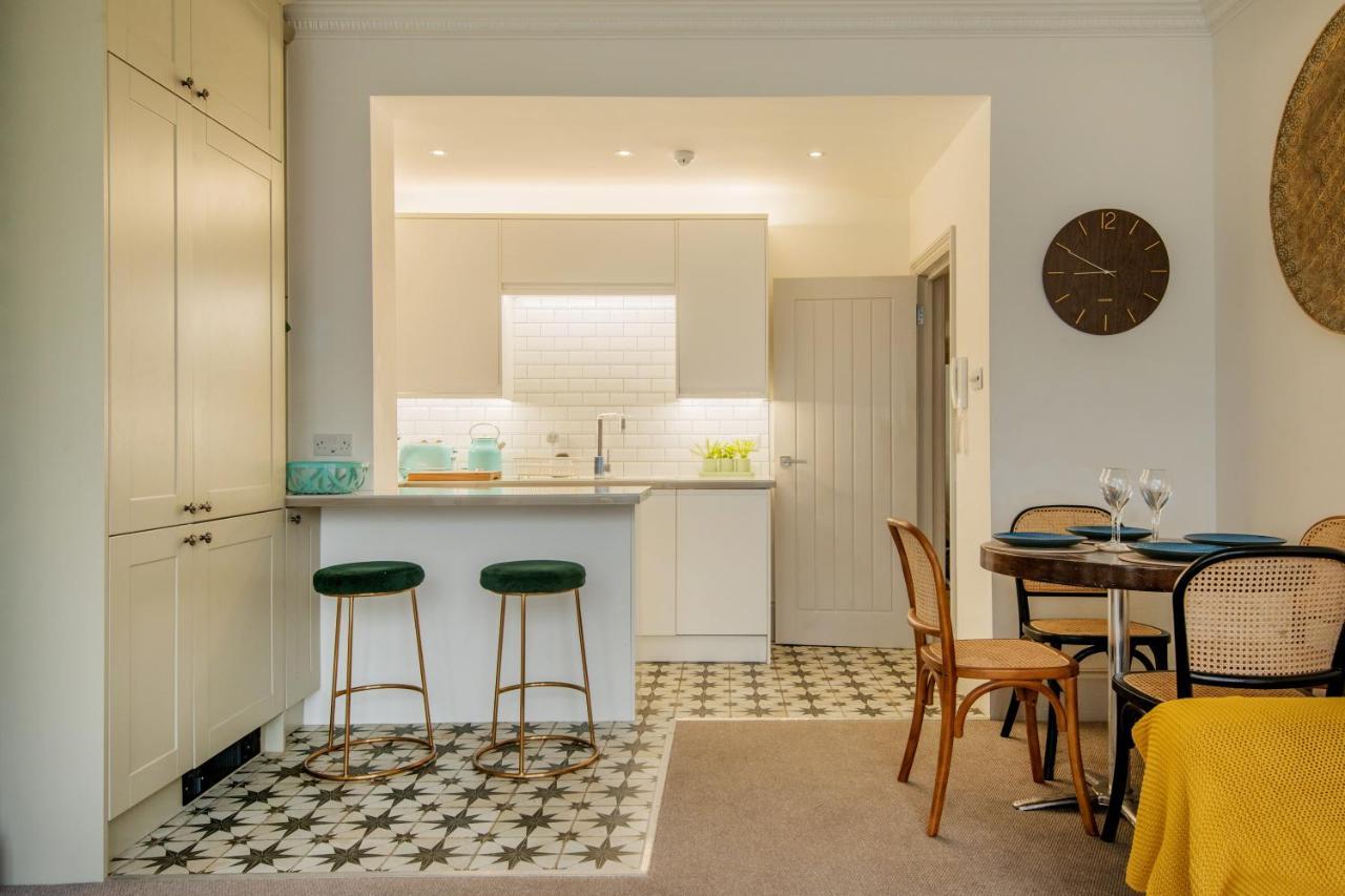 Beautiful, Central, 3 Min Walk From Beach, 2 King Doubles Brighton Екстер'єр фото